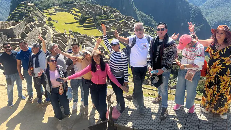 machupicchu suyos adventure peru